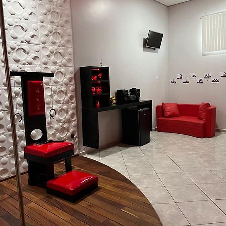 Fetiche Motel Presidente Medici  Exteriör bild
