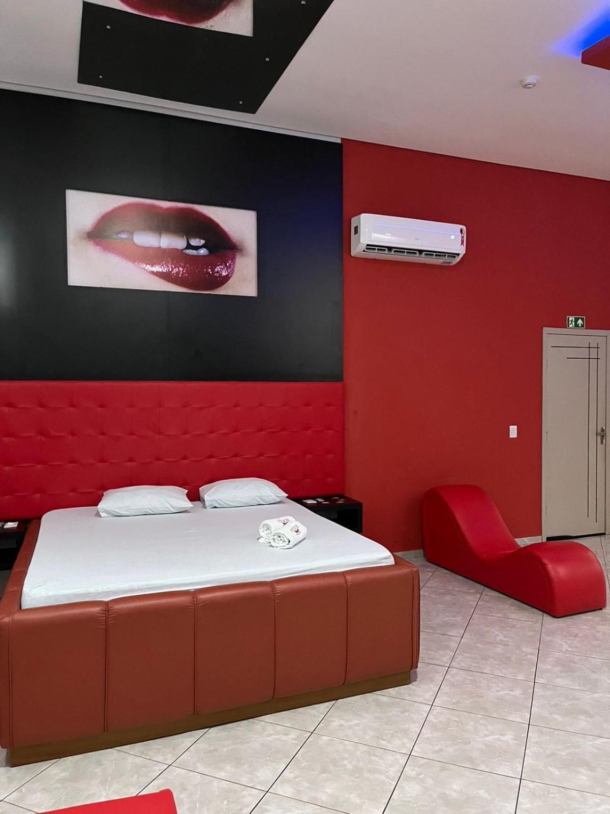 Fetiche Motel Presidente Medici  Exteriör bild